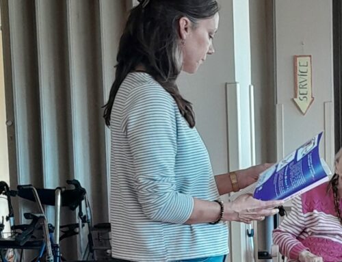 Un après-midi tout en littérature à l&rsquo;EHPAD de Mayet